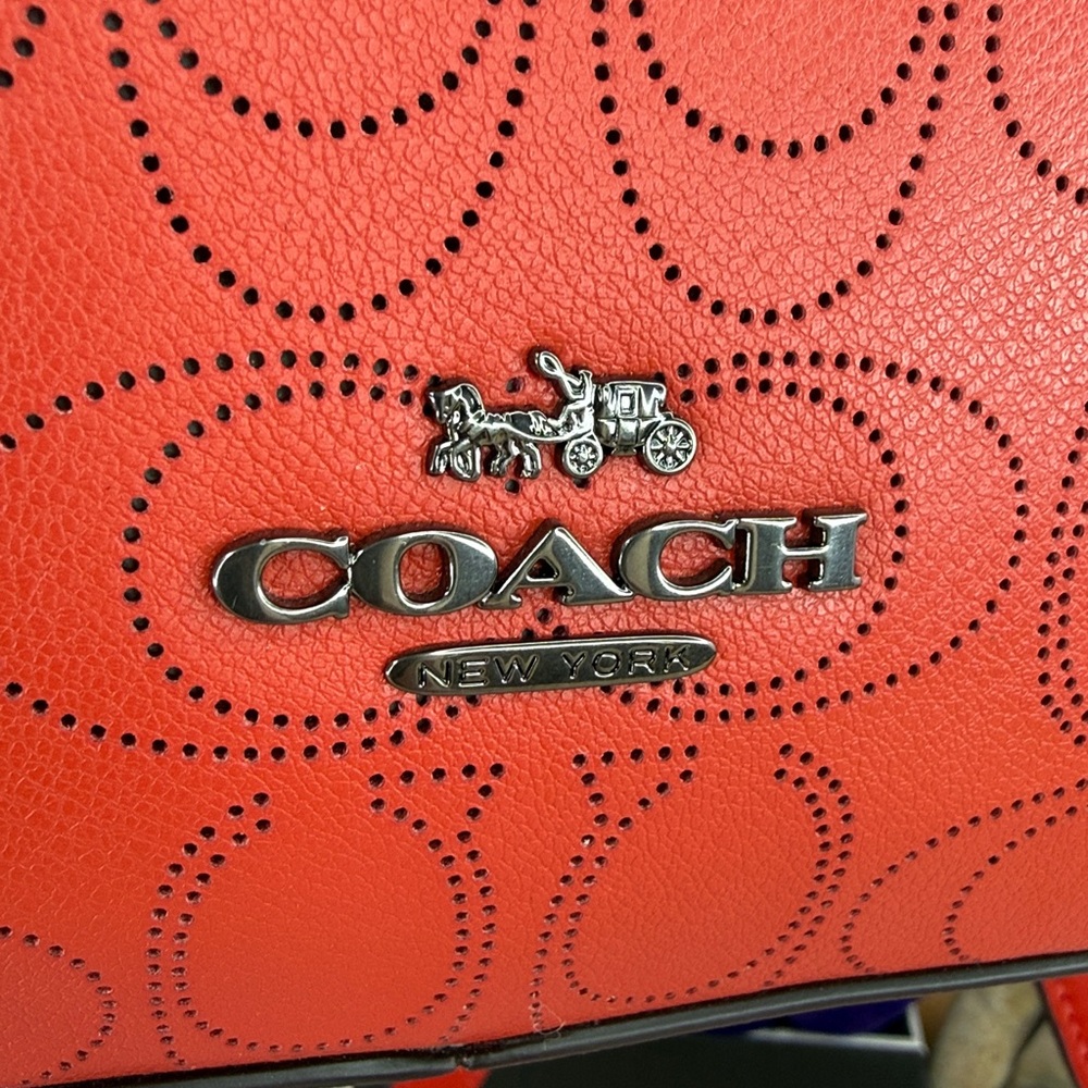 💥COACH -Jordyn Perforated Signature Leather Backpack / Miami Red - 45U674 - Picture 5 of 17